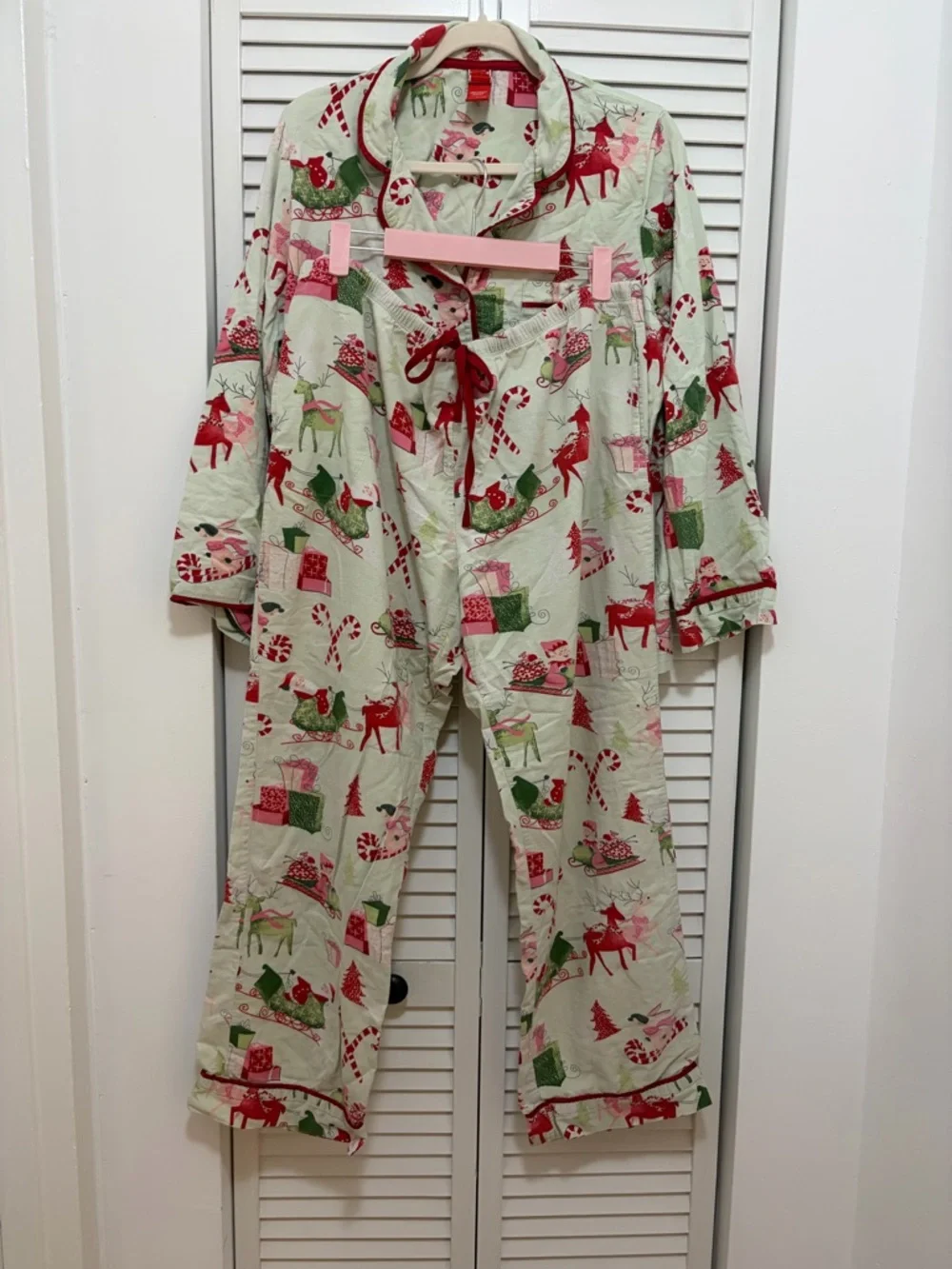 Target Brand Christmas Pajama Set - Picture 1 of 5